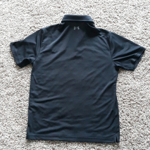 Men's medium UA polo - Picture 4 of 4